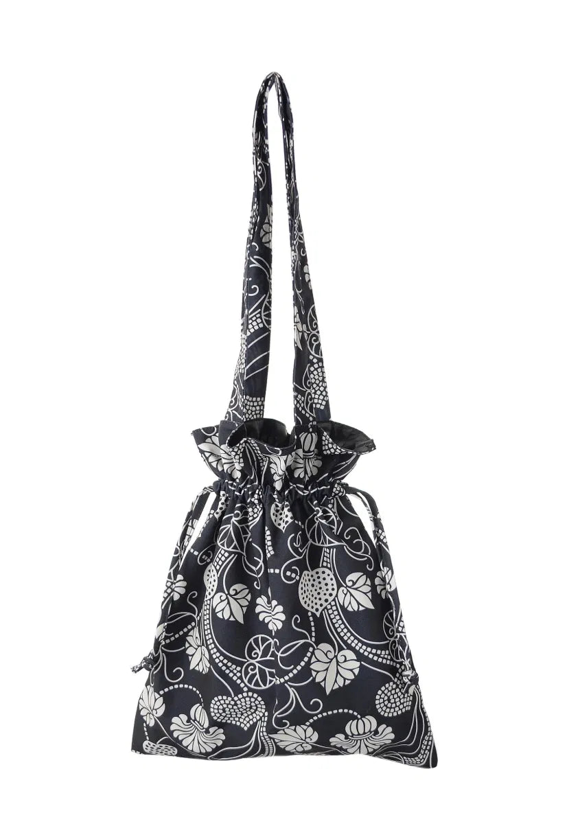Dolly Drawstring Bag - Monochrome