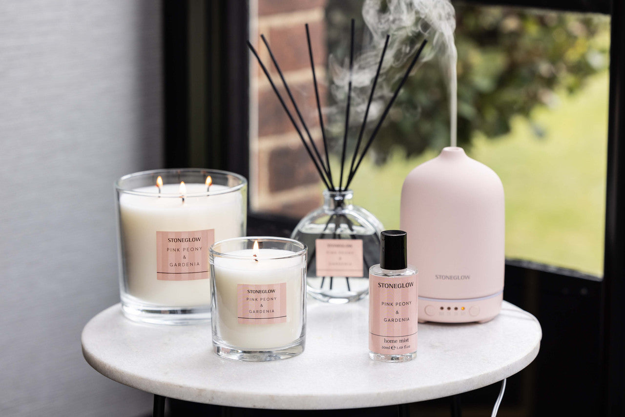Modern Classics Pink Peony & Gardinia Boxed Candle (90 x mm)