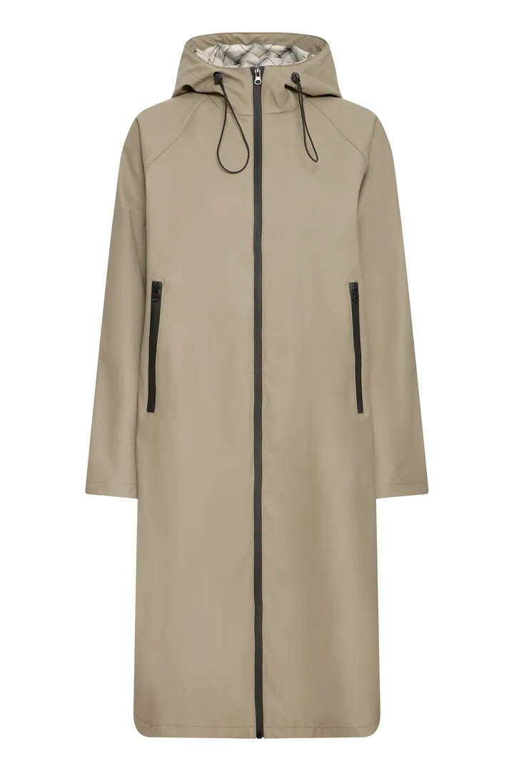 Avan Raincoat
