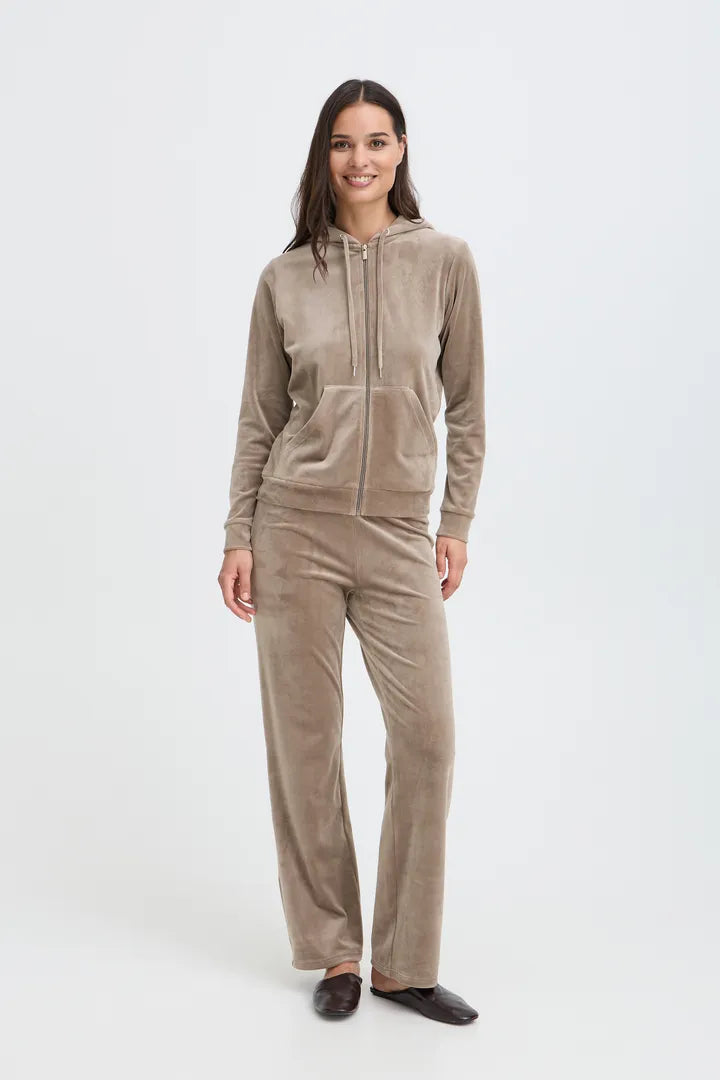 Soft Taupe Mitza Lounge Set