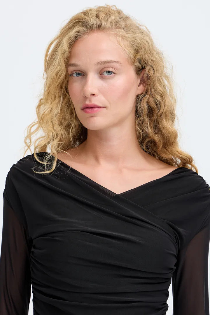 Black Toa Wrap Top