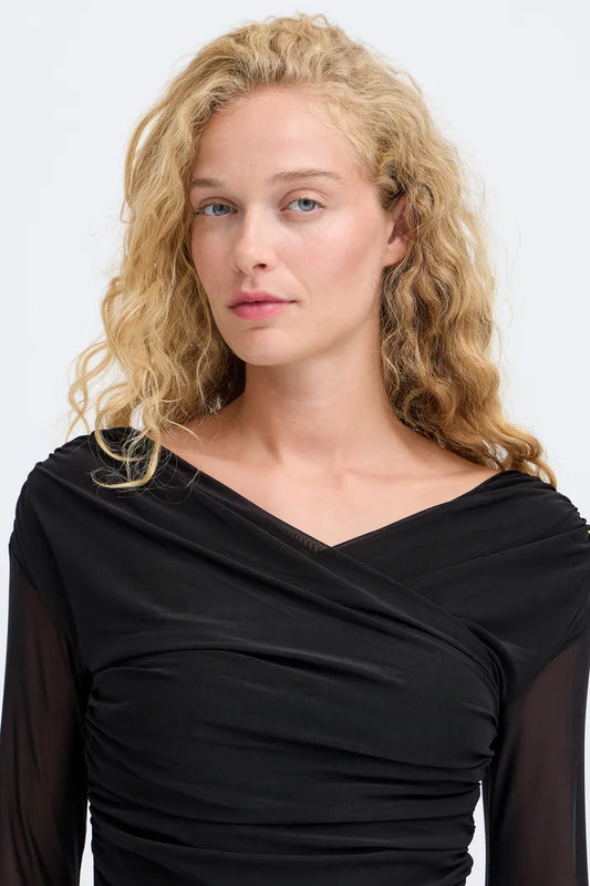 Black Toa Wrap Top