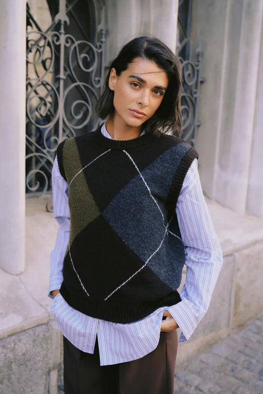 Milla Argyle Slipover Top
