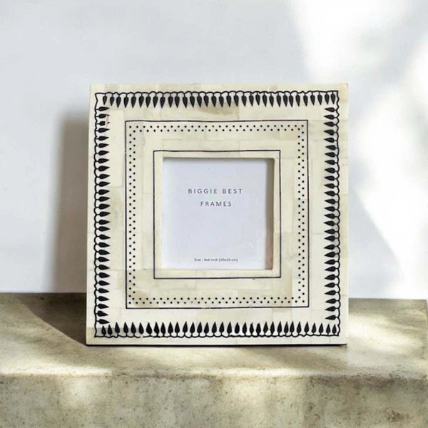 Biggie Best Ivory & Black 4x4 Picture Frame