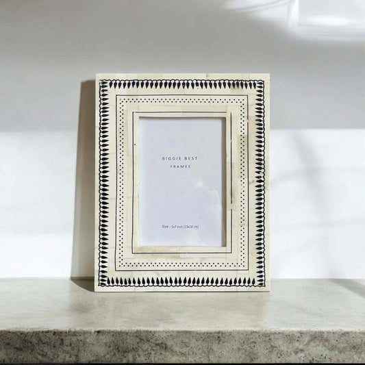 Biggie Best Ivory & Black 5X7 Picture Frame