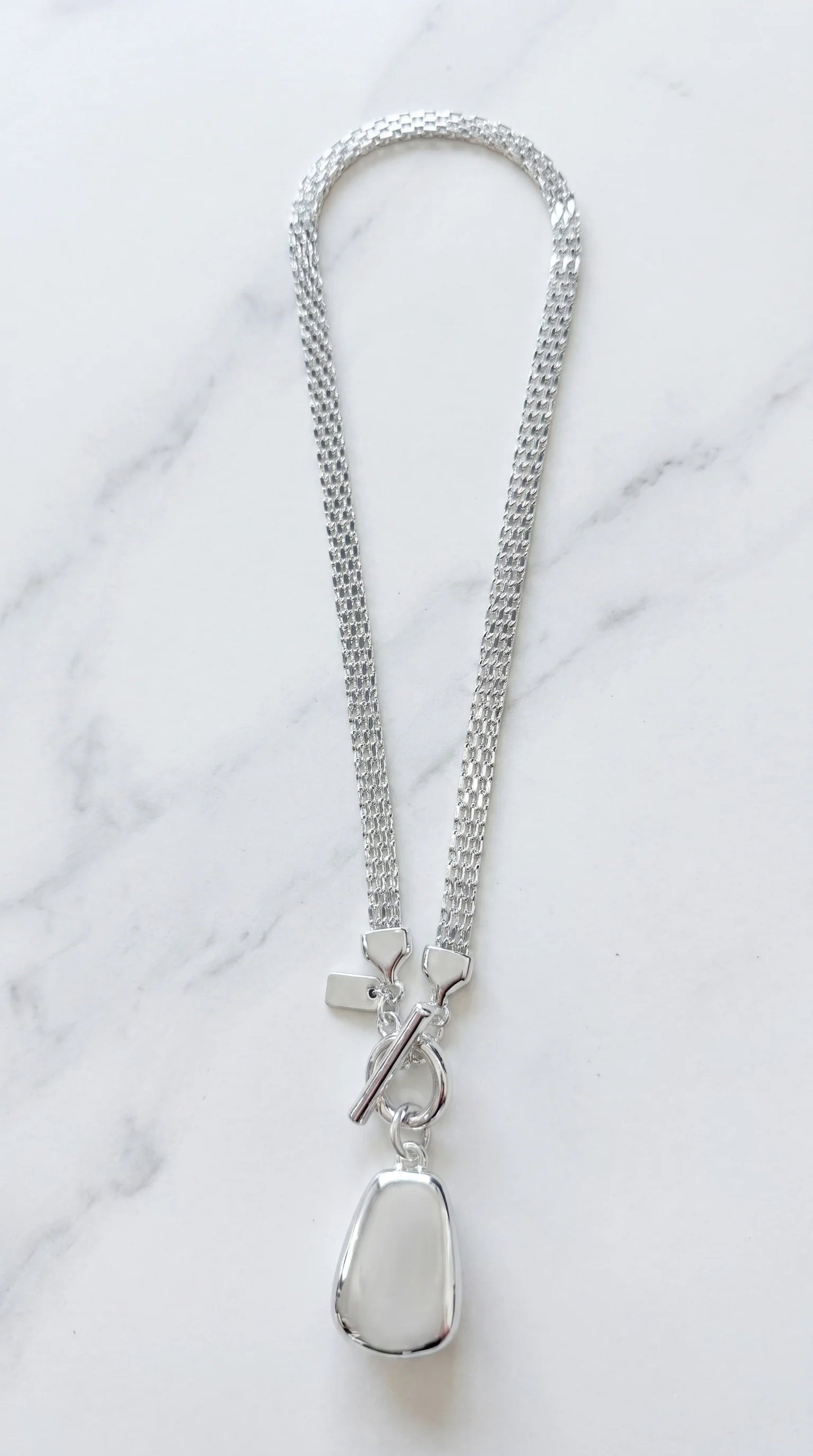 Short Silver Mesh Chain Necklace with T-Bar & Silver Pendant