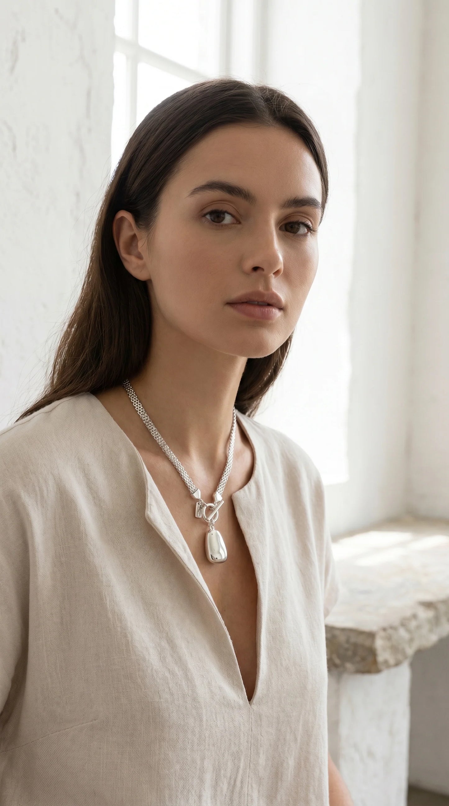 Short Silver Mesh Chain Necklace with T-Bar & Silver Pendant