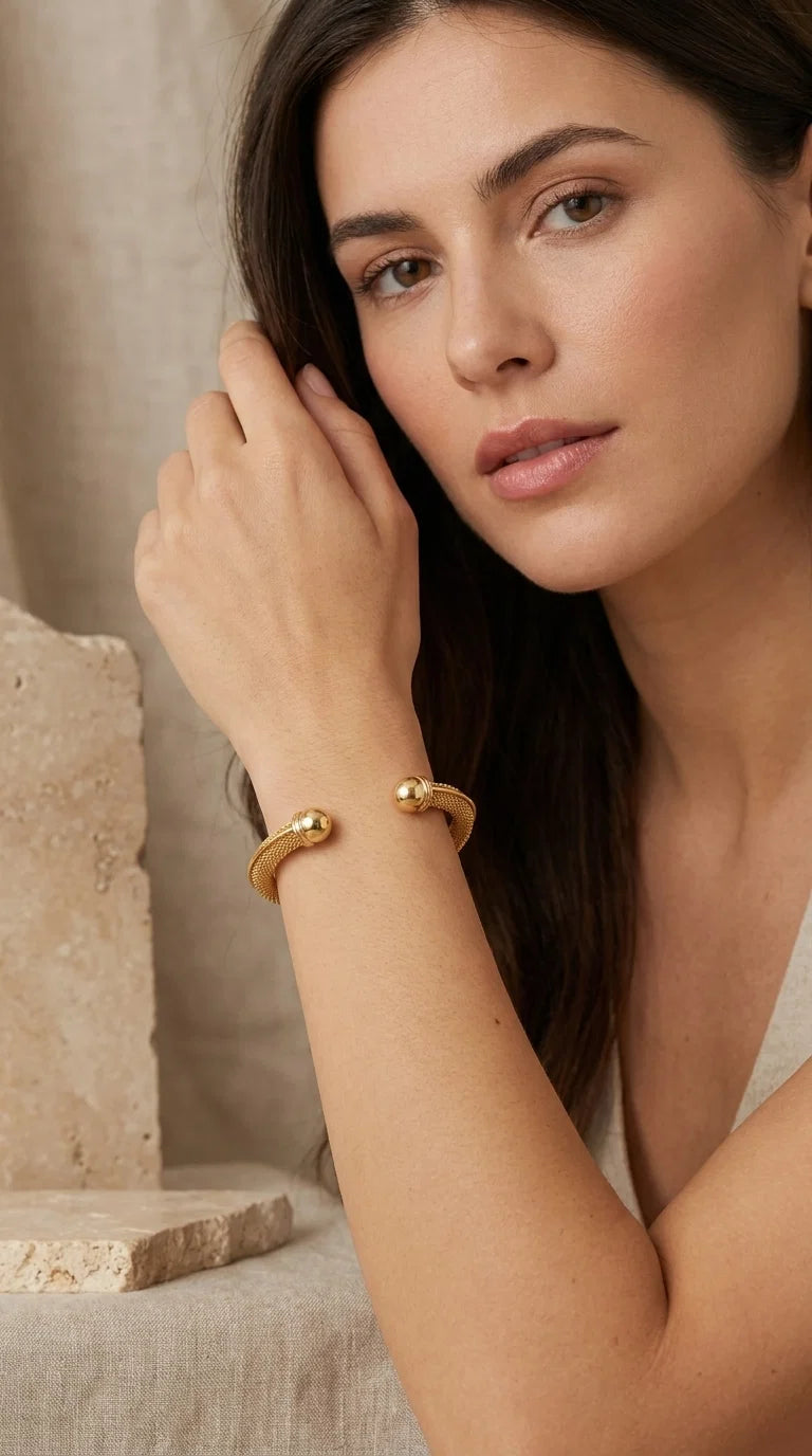 Gold Bangle with Gold Bar Detail