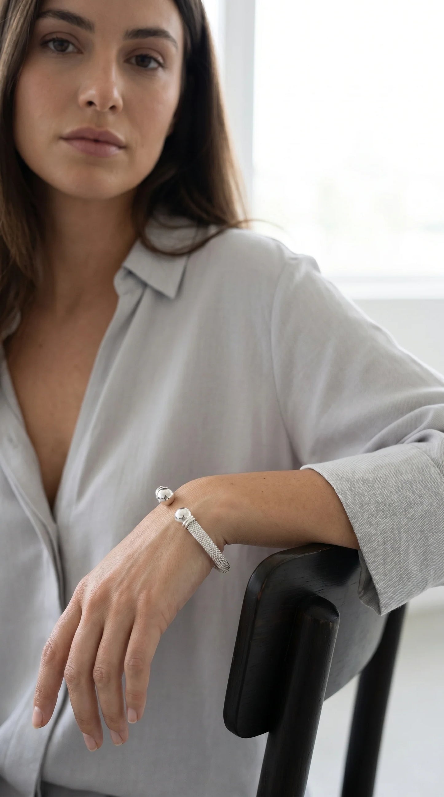 Silver Bangle with Silver Bar Detail