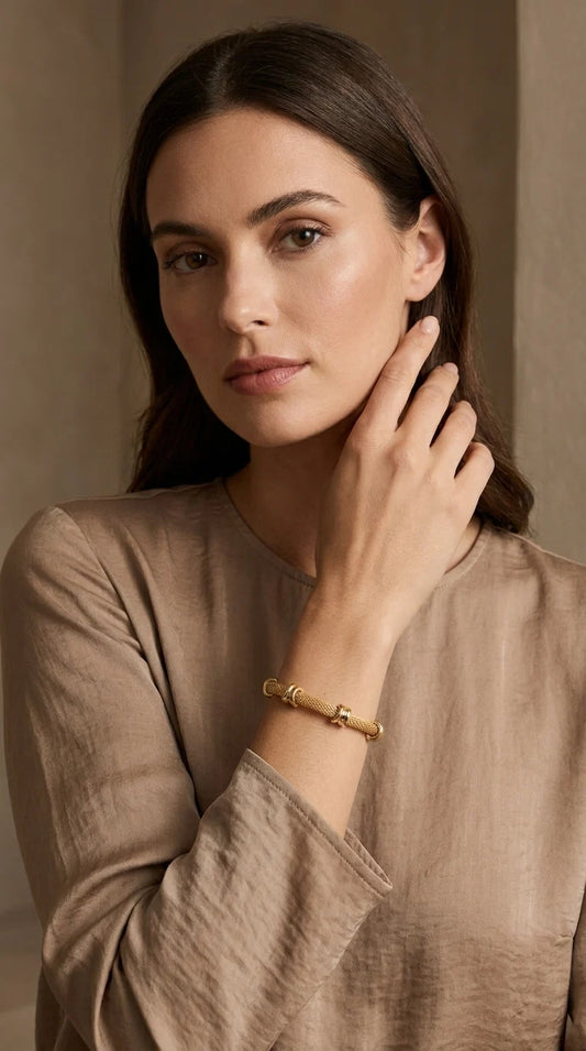 Gold Bracelet with Gold Detail & Magnetic Clasp