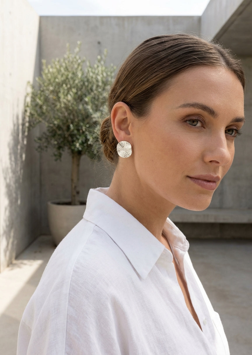 Envy Silver textured circle stud earrings